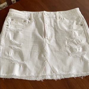 American Eagle White Denim Skirt